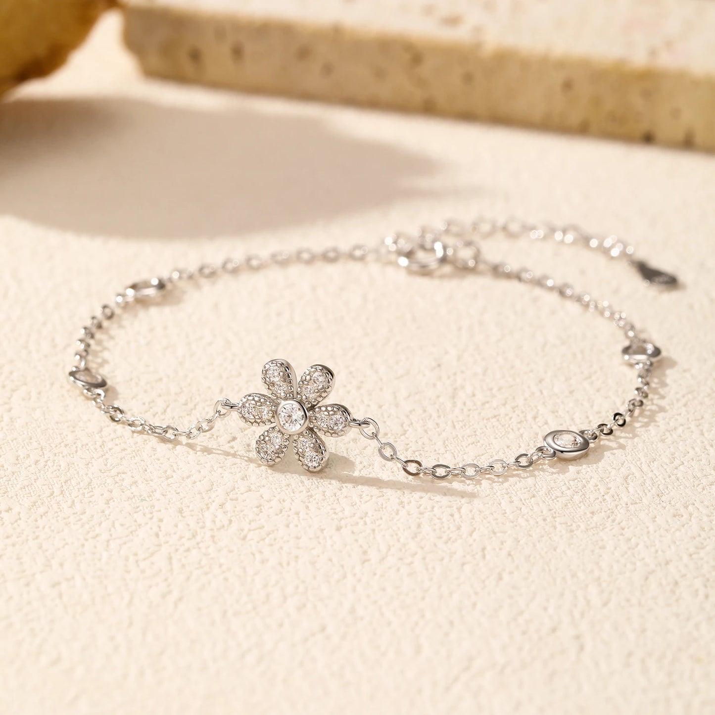Bracelet Argent Fleur Scintillante