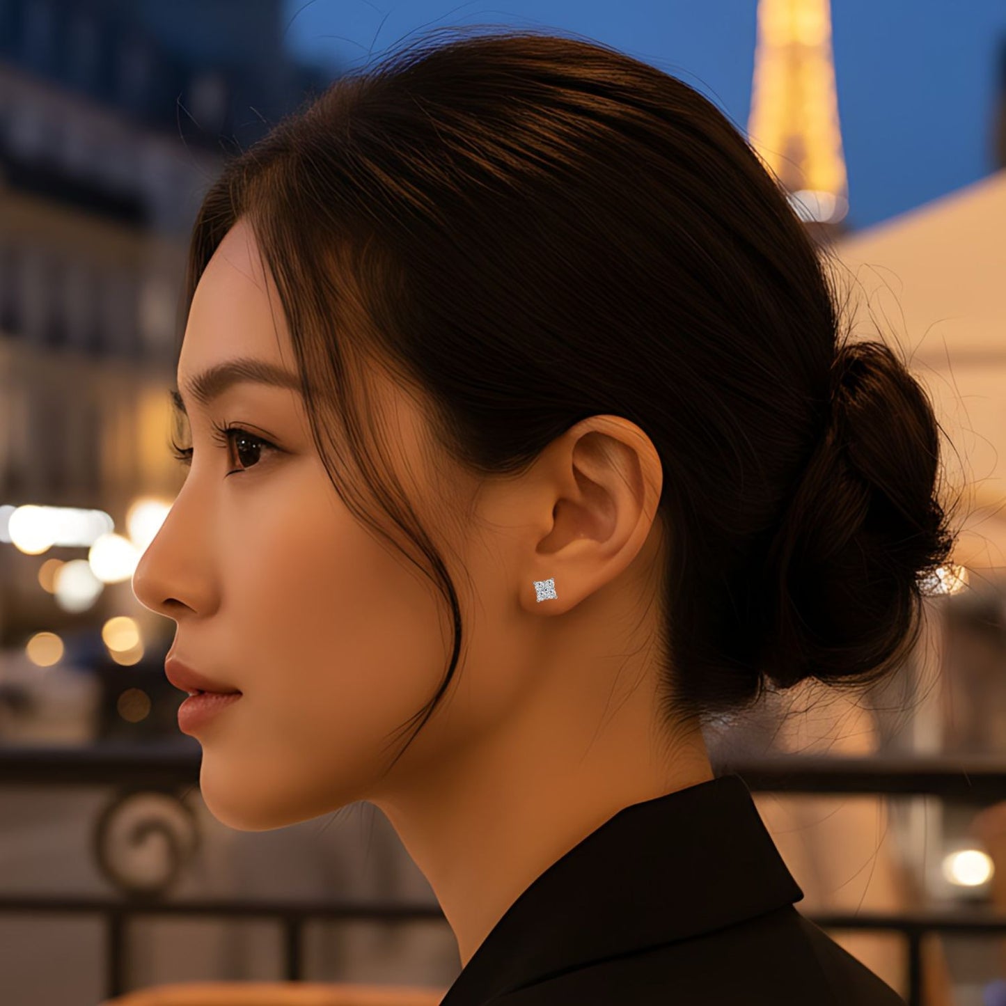 Clous d'oreilles Carré Royal Modele