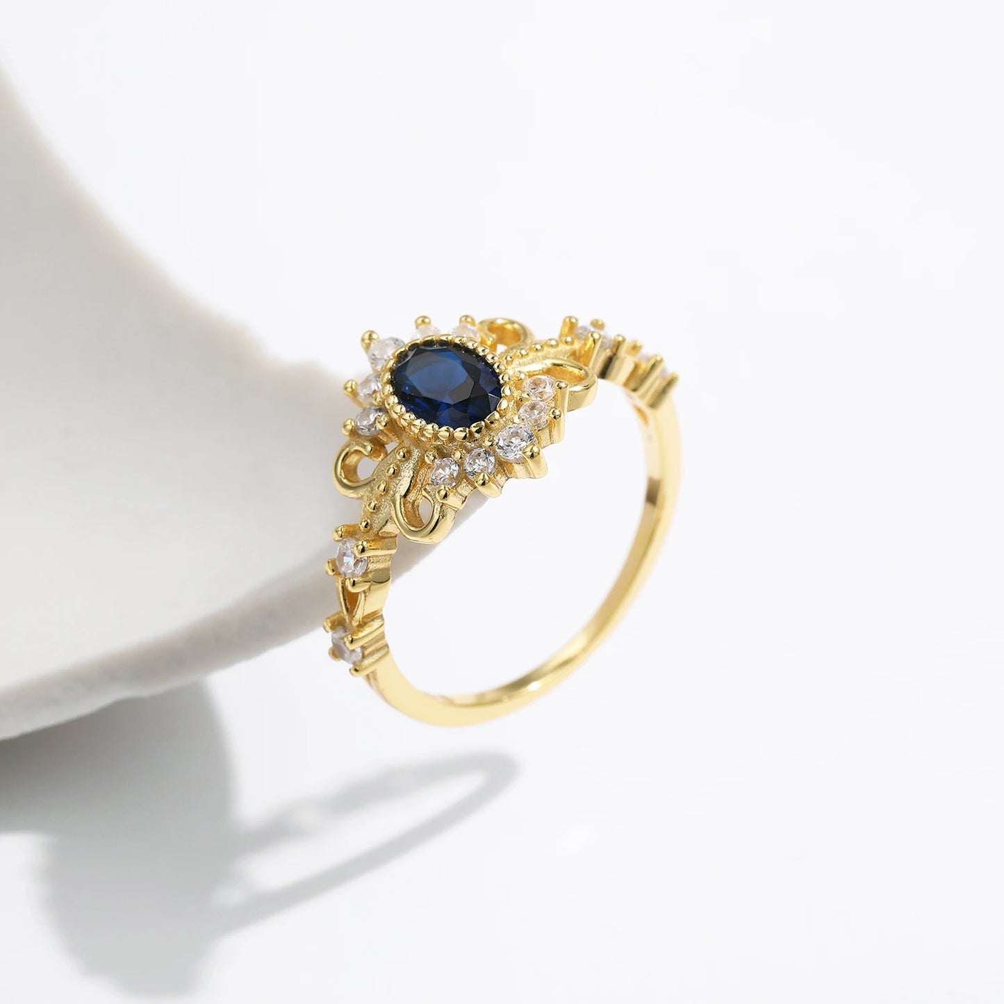Bague Reine Victoria