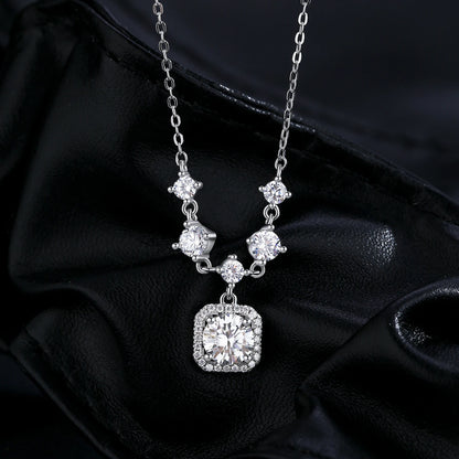 Collier Moissanite Vintage Élégance
