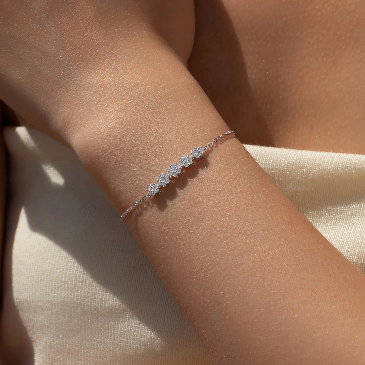 Bracelet Chaîne de Fleurs