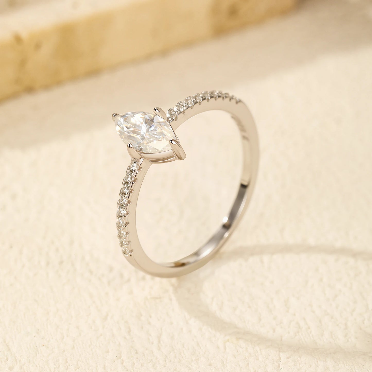 Bague de Fiançailles Marquise