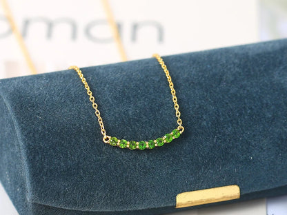 Collier Vintage Vert Impérial