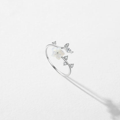 Bague Fleur Blanche